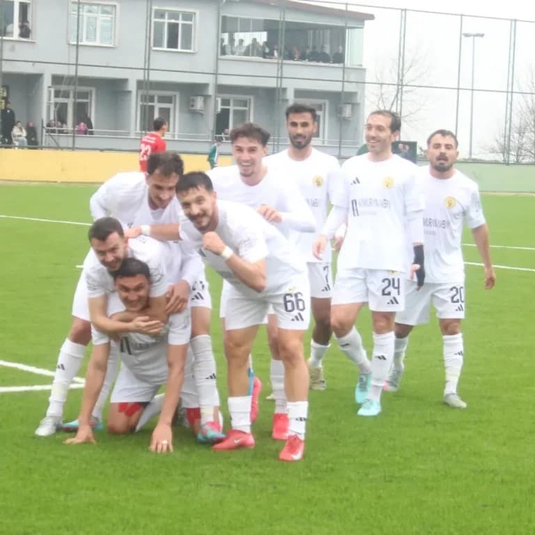 Darıca'dan Karasu'da kritik galibiyet!