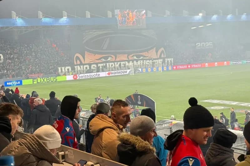 Fenerbahçe'ye UEFA'dan 78.500 Euro Ceza!