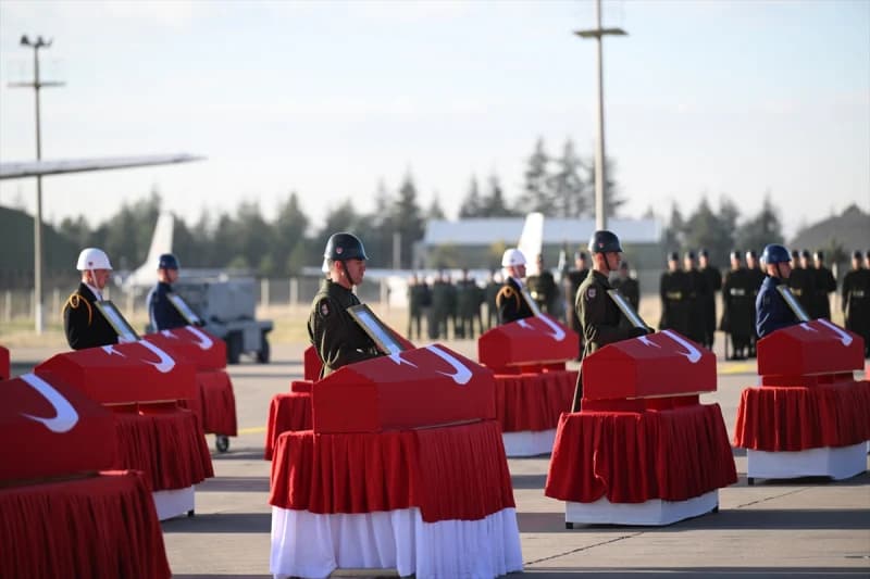 Gürcistan-Azerbaycan Sınırında 20 Şehidimiz Toprağa Veriliyor!