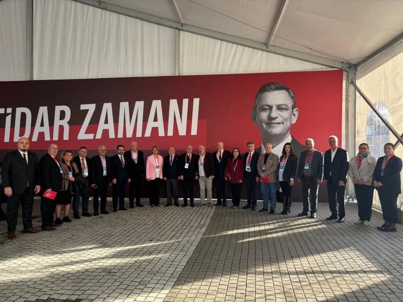 Kocaeli CHP Teşkilatı Ankara'da Kurultayda!