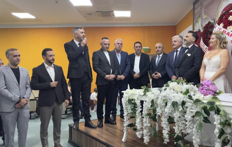 MHP Teşkilatı Çayırova'da Düğünde Buluştu!