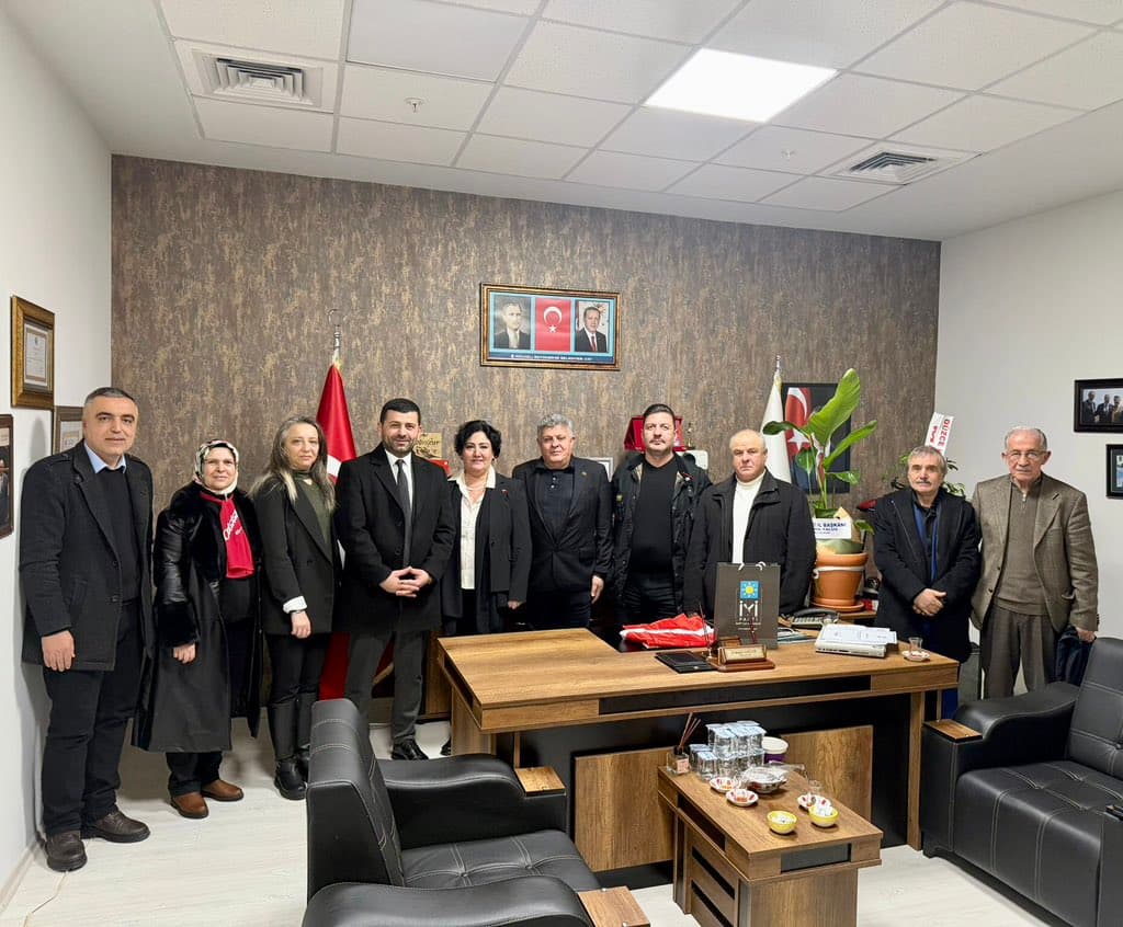 İYİ Parti İzmit'ten Kahvecilere Ziyaret!