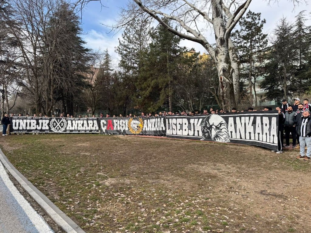 Beşiktaş Taraftarı Kocaeli'ye Akın Ediyor!