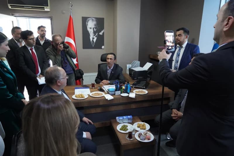 Eğitim Gücü Sen Kocaeli'de İlk Genel Kurulunu Yaptı!
