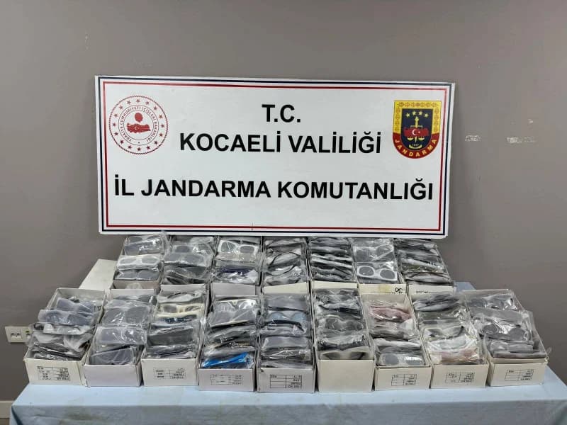 Gebze ve Gölcük'te Kaçakçılık Operasyonu!