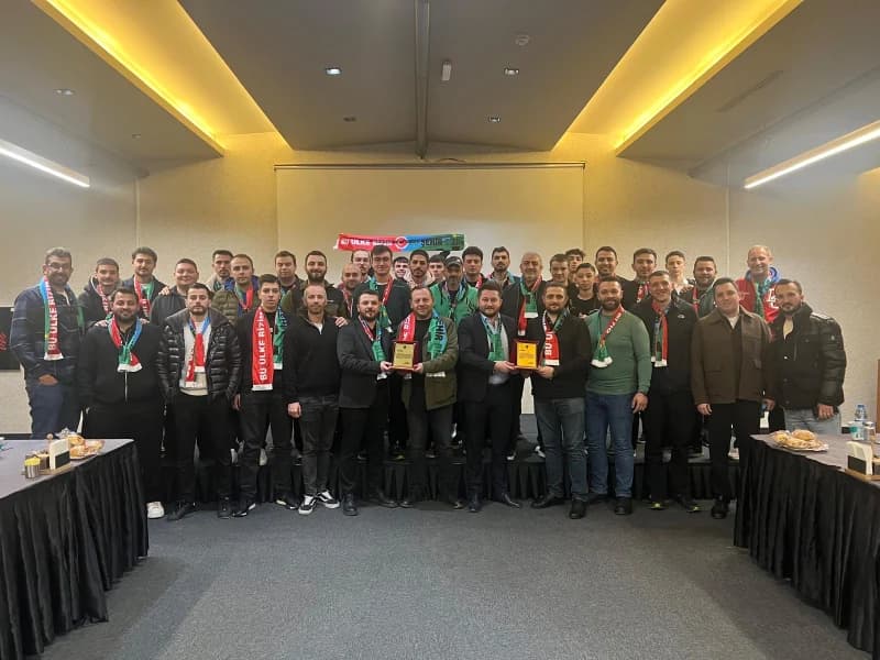 Kocaelispor'dan Taraftarlara Teşekkür!
