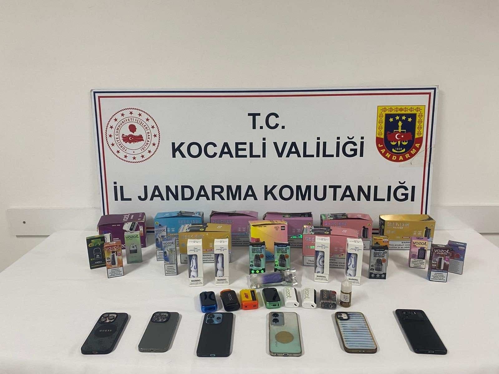 Kocaeli'de Kaçak Elektronik Sigara Operasyonu!