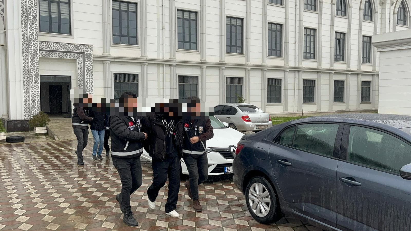 Gebze'de Silahlı Yaralama Olayı!