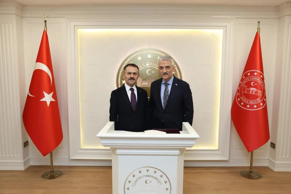Vali Aktaş’tan yeni görevine başlayan Makas’a ziyaret