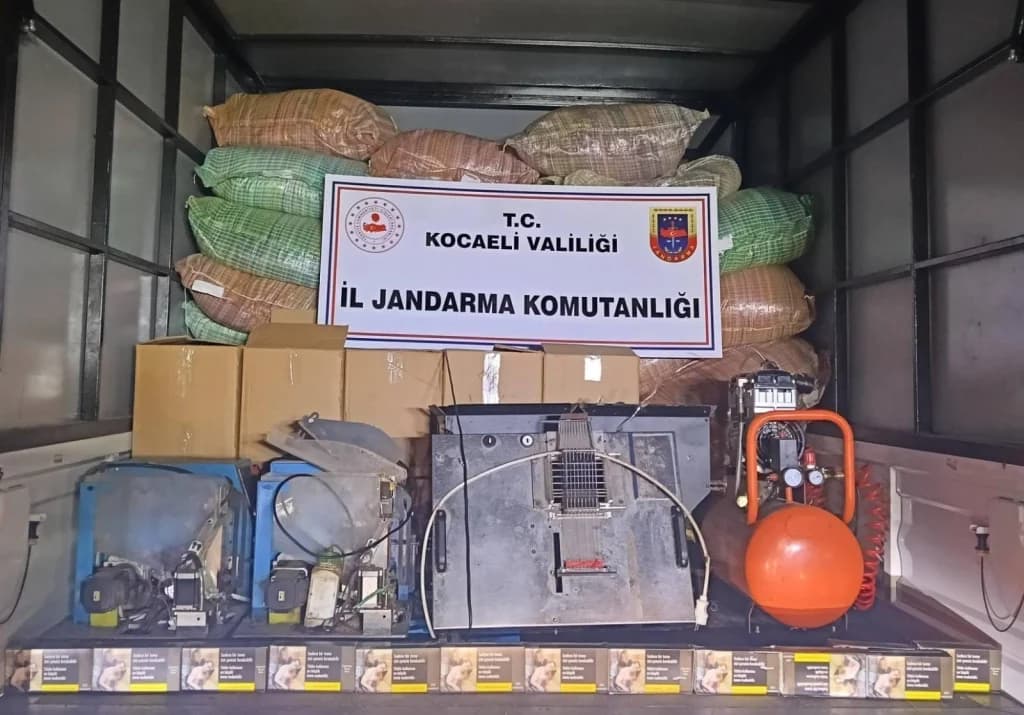 Kaçak tütün operasyonunda milyonluk stok ortaya çıktı