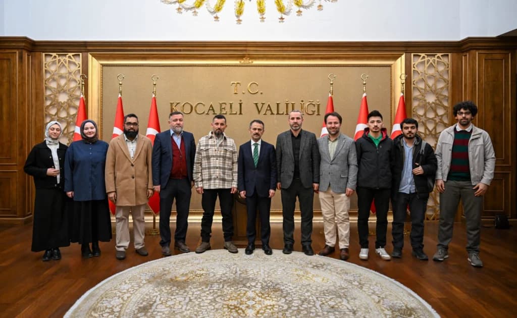 Uluslararası Öğrenci Derneği'nden Vali Aktaş'a ziyaret