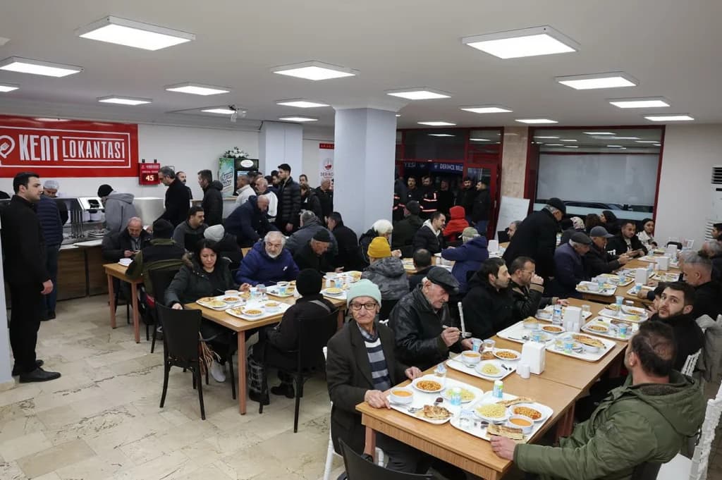 Kent Lokantası’nda iftar sofraları ücretsiz