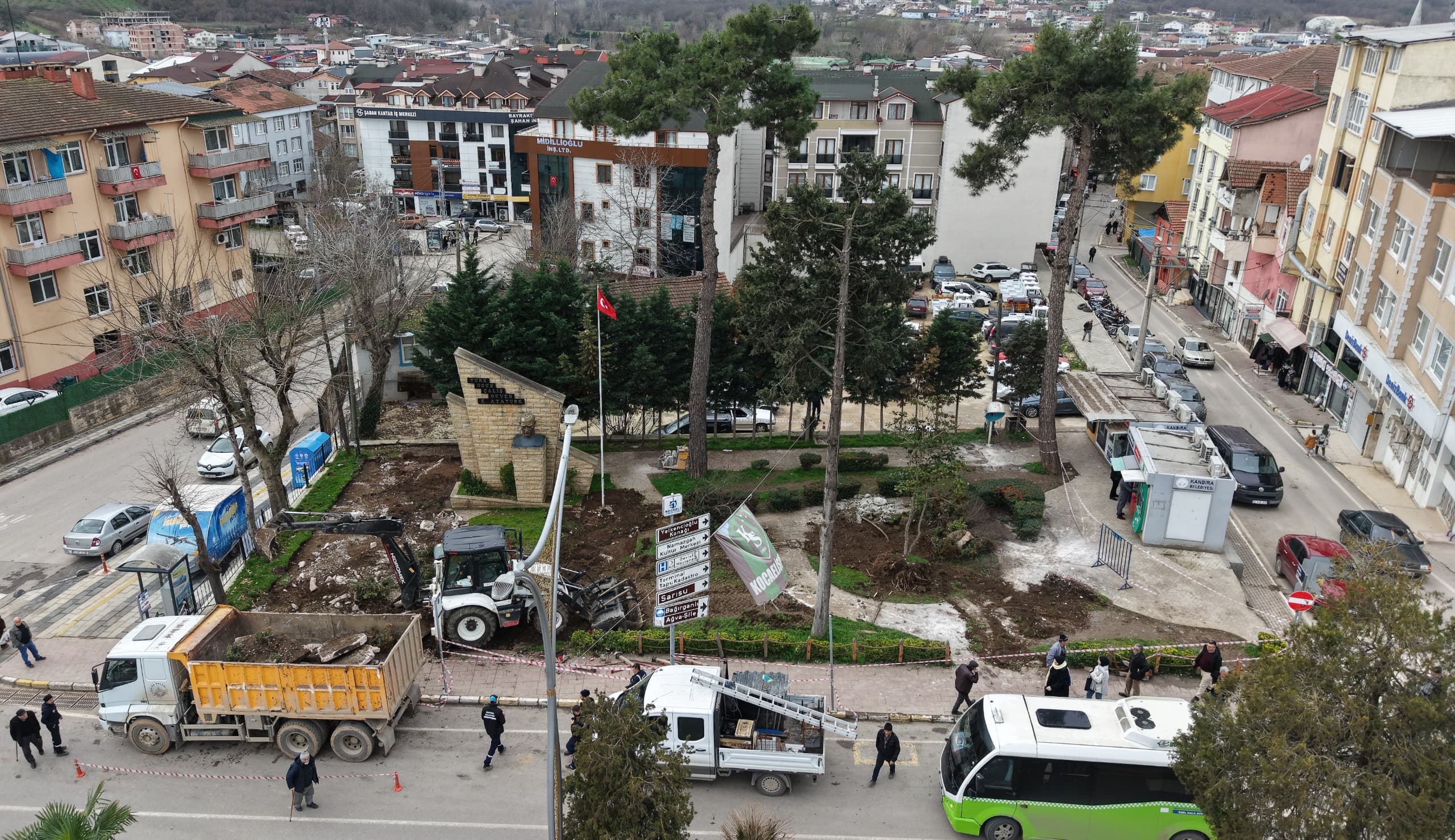 Kandıra Atatürk Parkı'nda Yenileme Başladı!