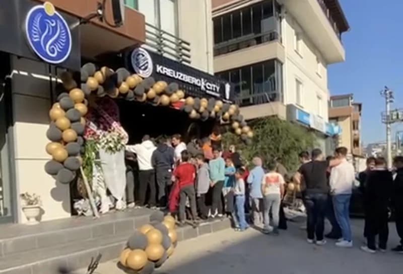 Başiskele’de 1 TL’lik Döner Kuyruğu!