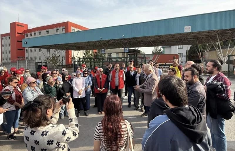 Gebze'de Smart Solar Grevi Dayanışmayla Büyüyor!