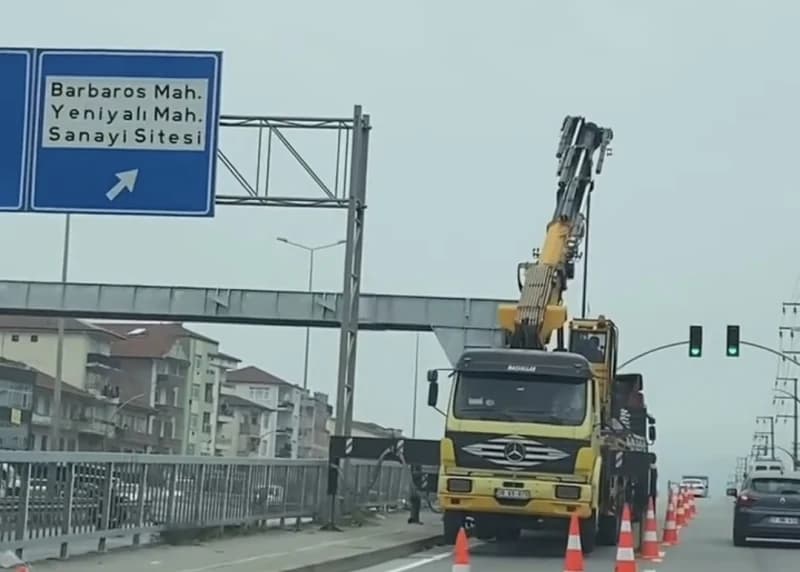 Körfez'de Tartışmalı Üst Geçit Kaldırıldı!