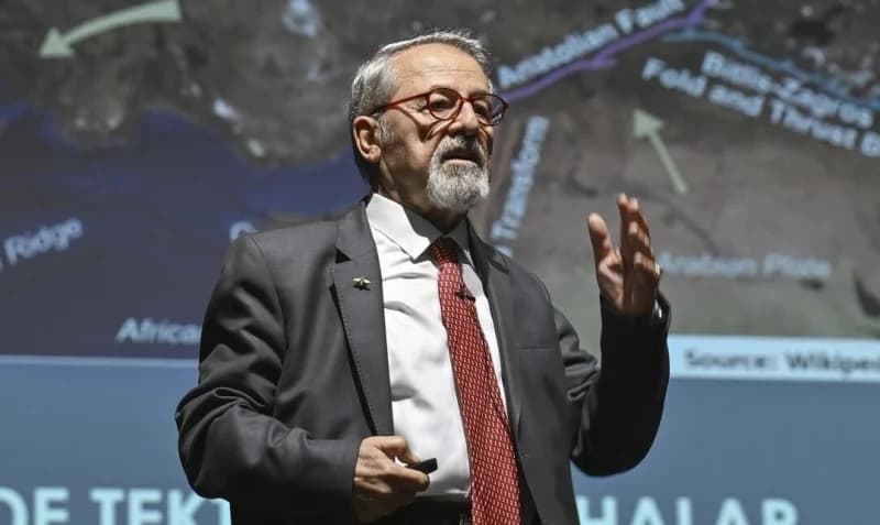 Prof. Dr. Naci Görür'den Deprem Uyarısı!
