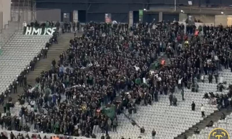 Kocaelispor taraftarından İstanbul'da büyük destek!