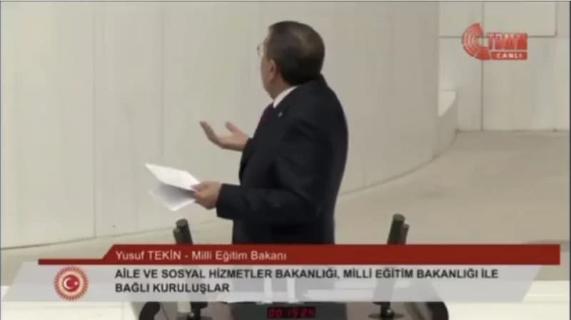 Meclis'te Gerginlik: Bakan Tekin Konuşturulmadı!