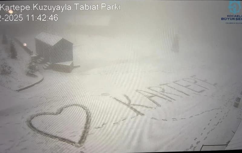 Kuzuyayla Tabiat Parkı beyaza büründü!
