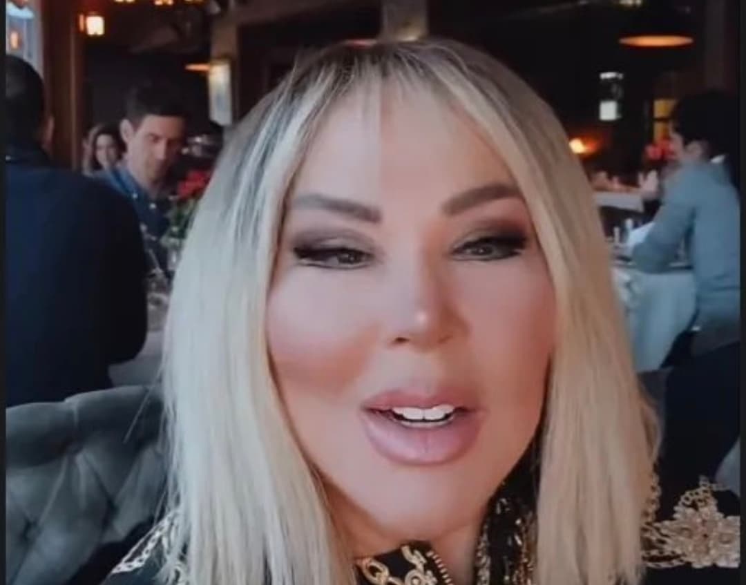 Safiye Soyman'ın Cilt Sırrı Şaşırttı!