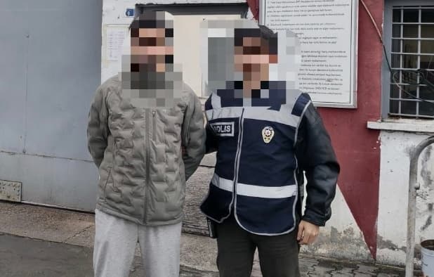 Kartepe'de Dolandırıcılık Hükümlüsü Yakalandı!