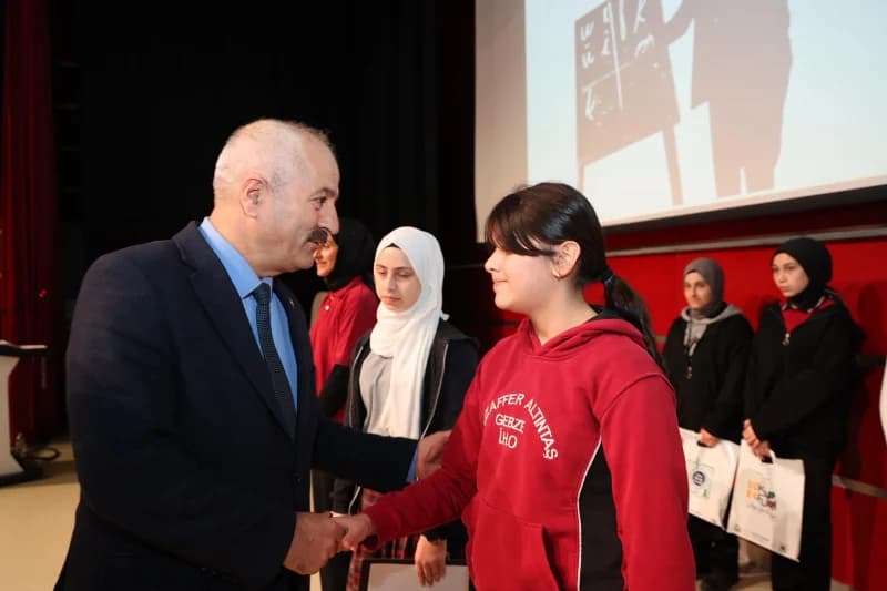 Gebze'de Öğretmenler Günü Coşkusu!