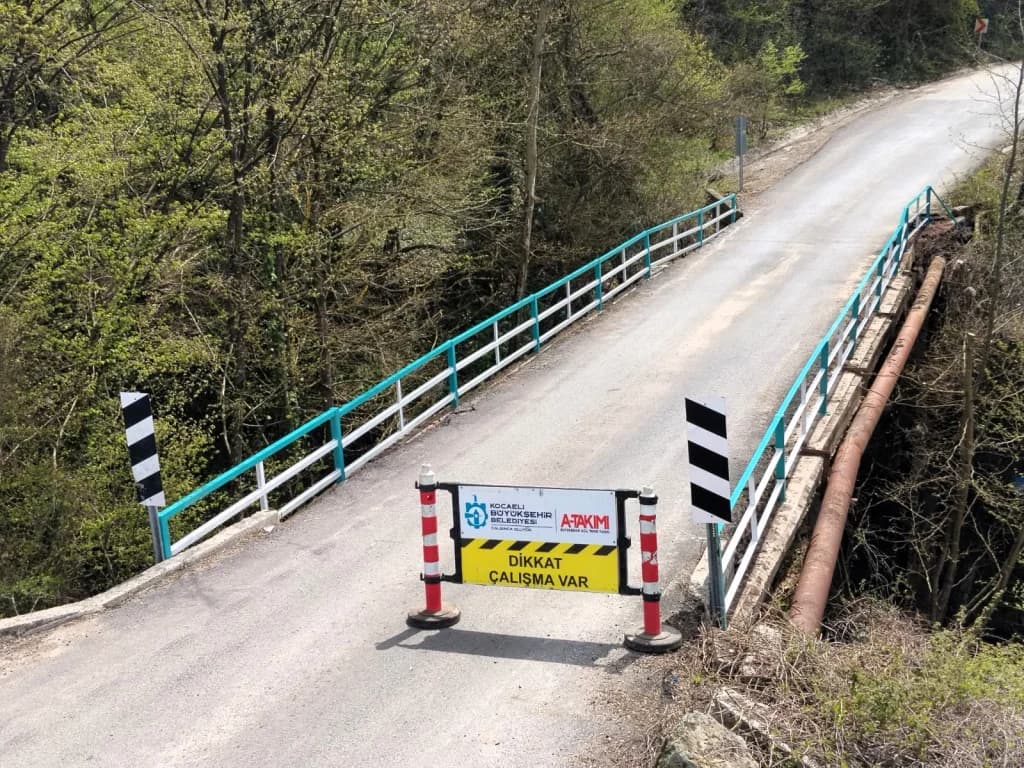A Takımı'ndan Köprüye Estetik Dokunuş