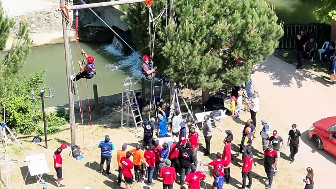 Afet kahramanları eğitim kampında buluştu