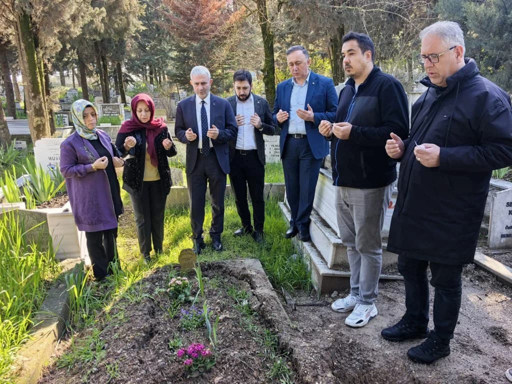 AK Parti Gebze, Cemalettin Kaflı'yı andı