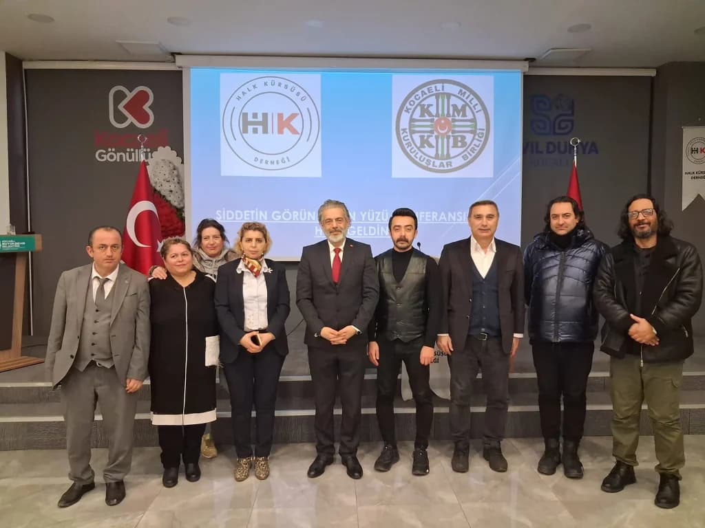 Kocaeli'de akran zorbalığı konferansı düzenlendi