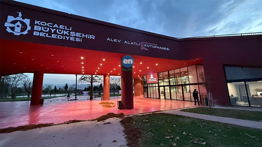 İzmit'te Alev Alatlı Kütüphanesi Açılıyor!
