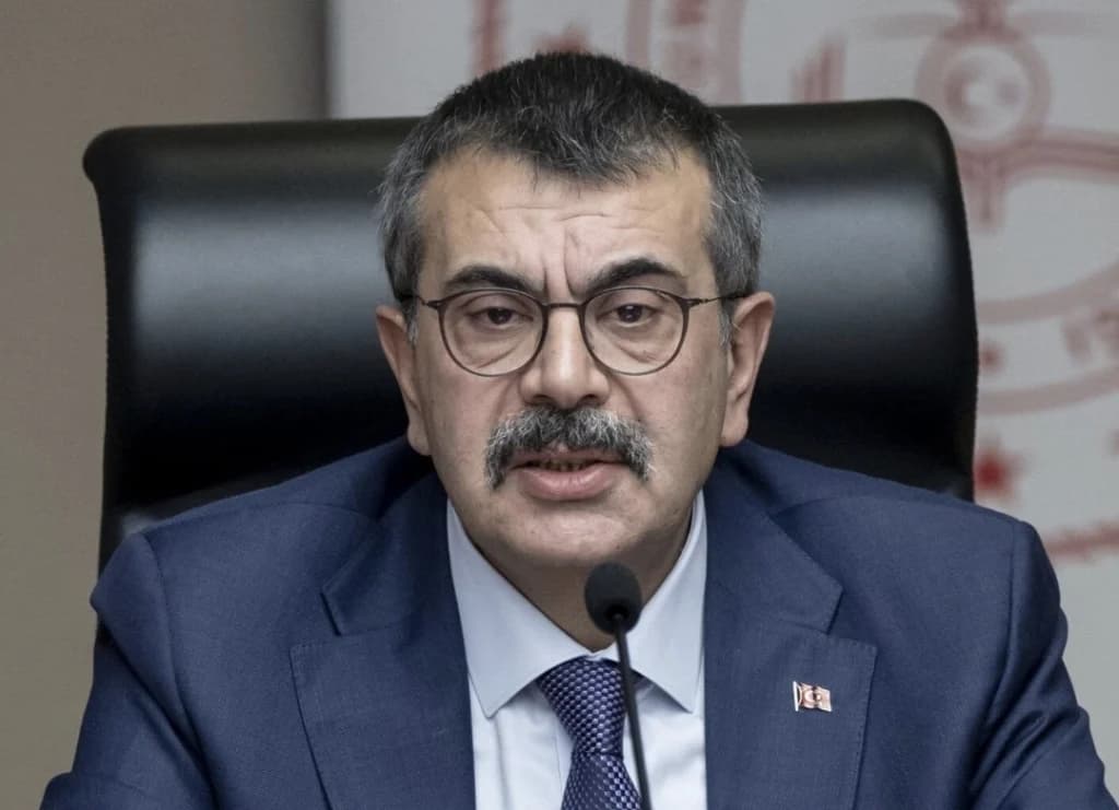 Bakan Tekin'den okullara yeni tedbirler