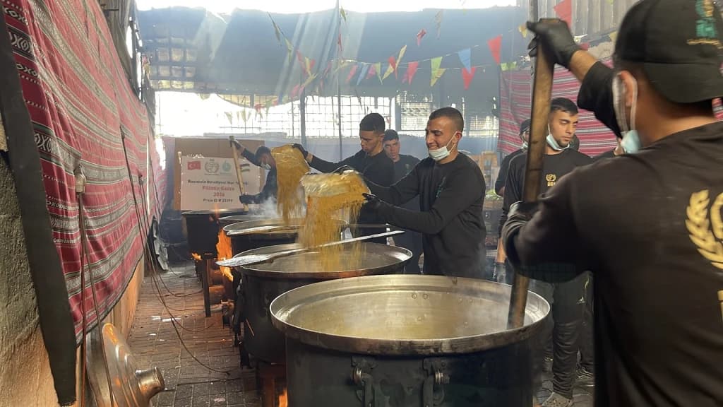 Başiskele'den Gazze'ye Ramazan Sofrası