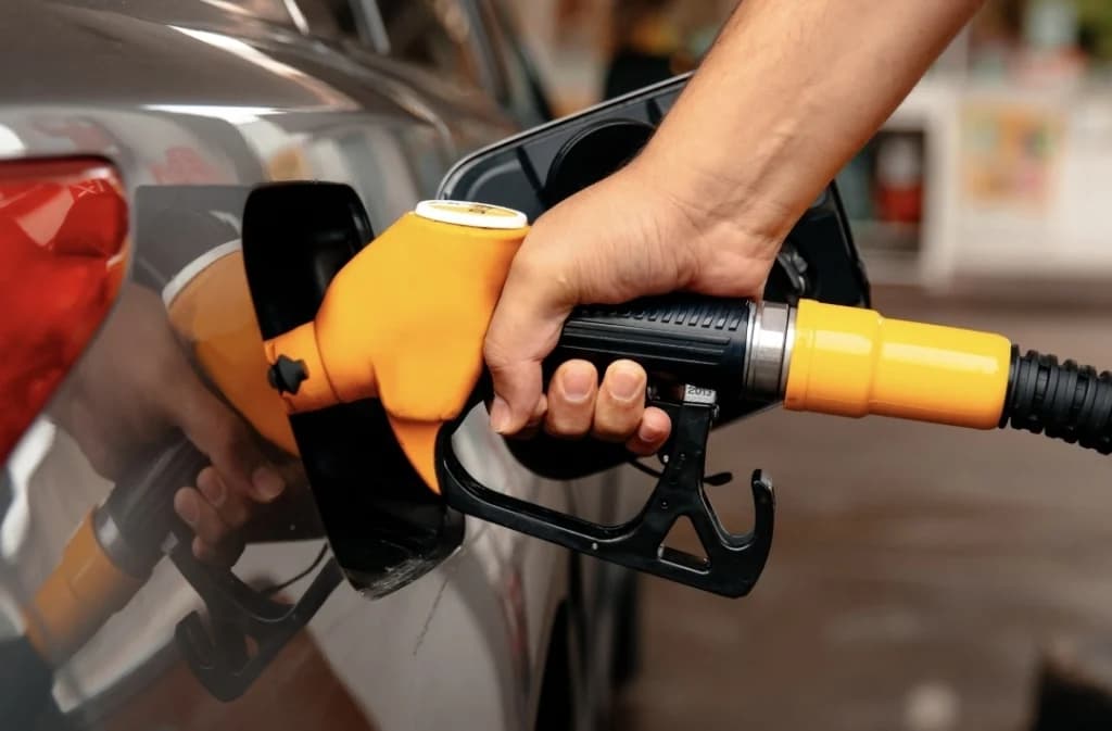 Benzin ve motorine zam geliyor