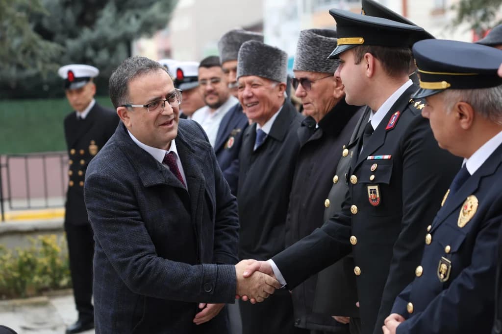 Derince'de 18 Mart Şehitleri Anma Töreni