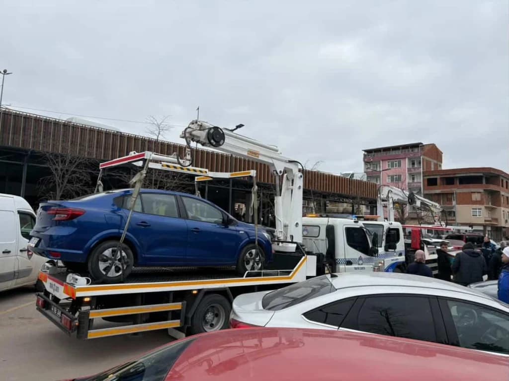 Doğukışla'da Otopark Sorunu Çözüldü