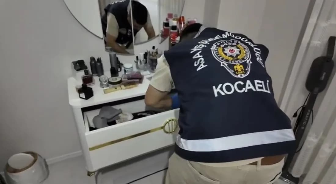 Fuhuş çetesinin çetelesi ajandadan çıktı