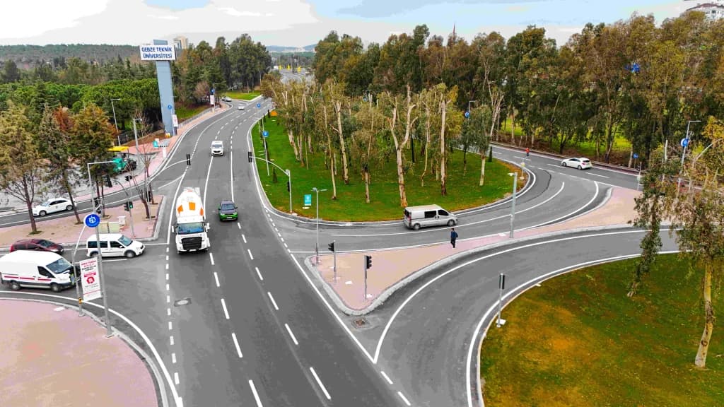 Gebze Bölgesine Büyükşehir'den Yol Yatırımı