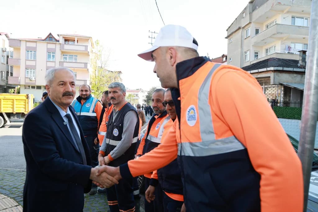 Gebze'de Bahar Temizliği Devam Ediyor