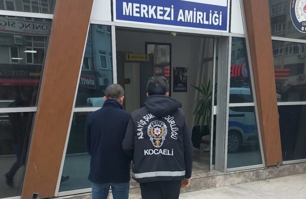 İzmit'te uyuşturucu taciri yakalandı!