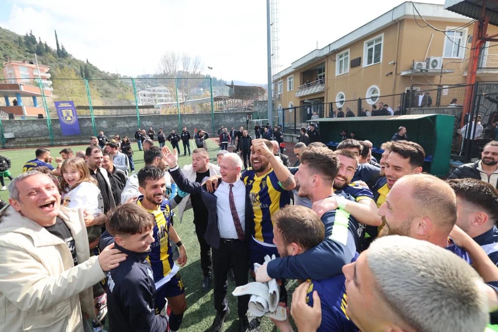Karamürselspor, Pamukovaspor'u 3-1 Yendi