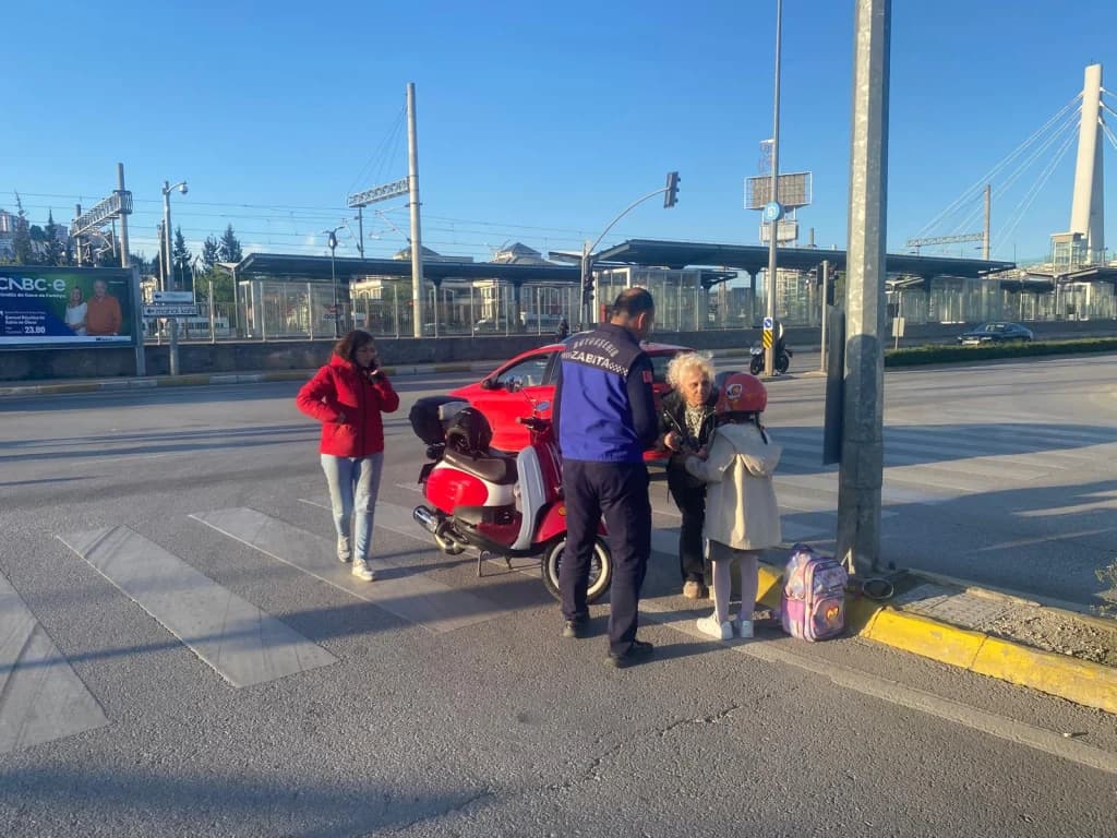 Kocaeli Zabıtası vatandaşın yanında