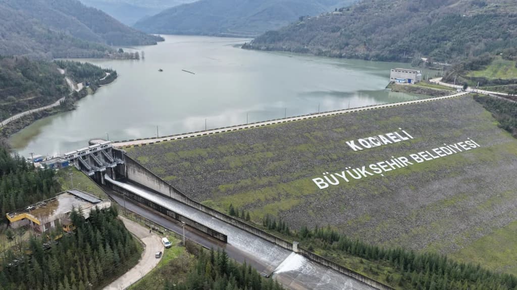 Kocaeli'nin fazla suyu Sapanca'yı besliyor