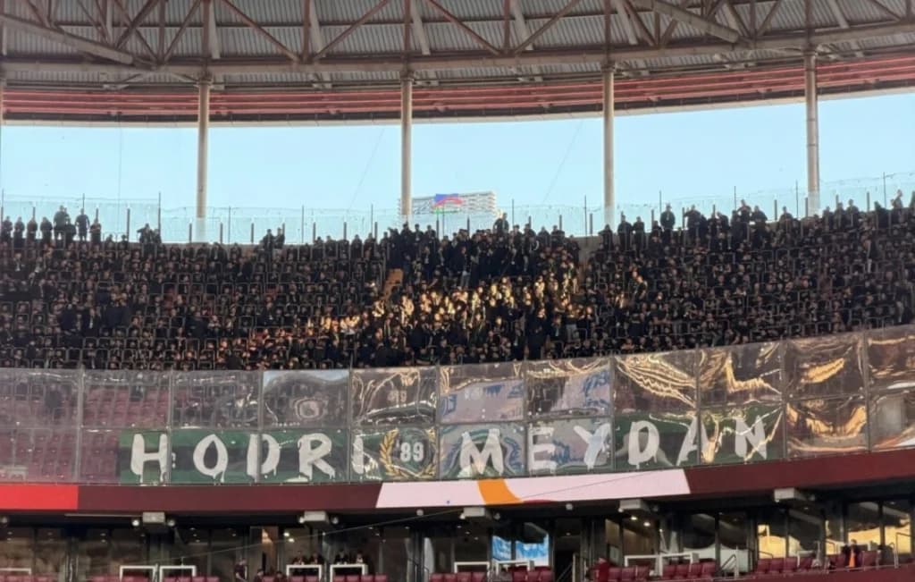 Kocaelispor taraftarı Ali Sami Yen'i inletti