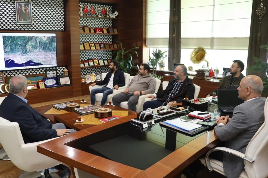 Körfez'de elektrik hatları yer altına iniyor