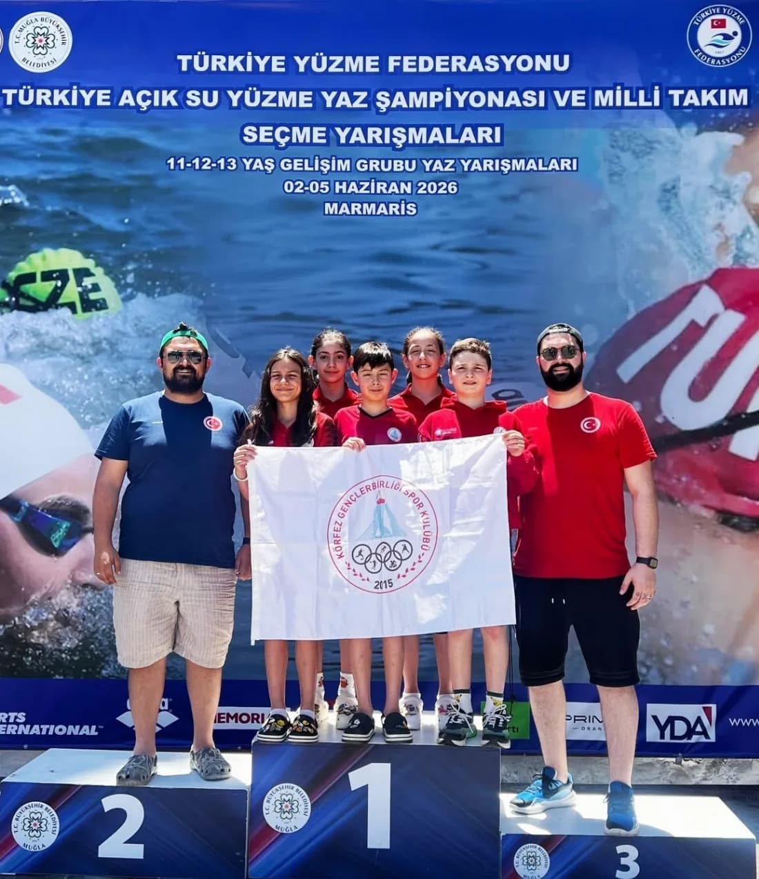 Körfezli yüzücülerden milli takım başarısı