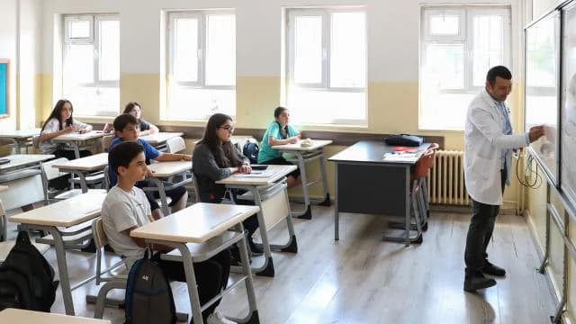 Özel okul ve üniversite ücretlerine devlet müdahalesi!