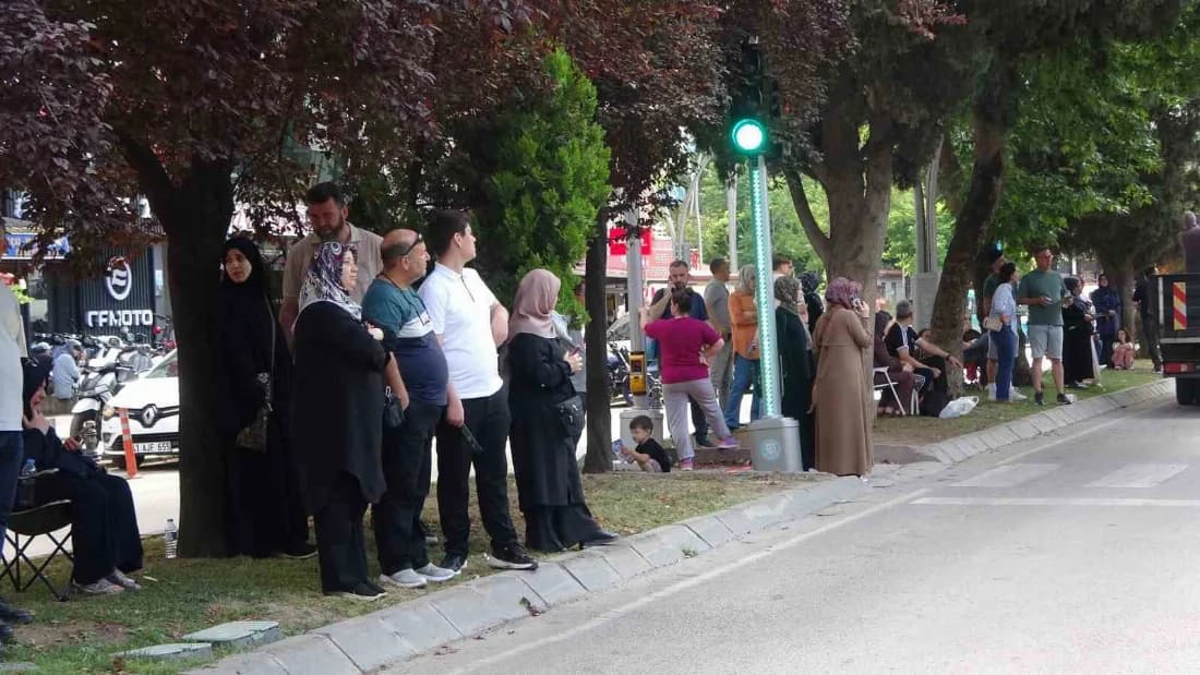 LGS heyecanı: Umutlar okul kapılarında
