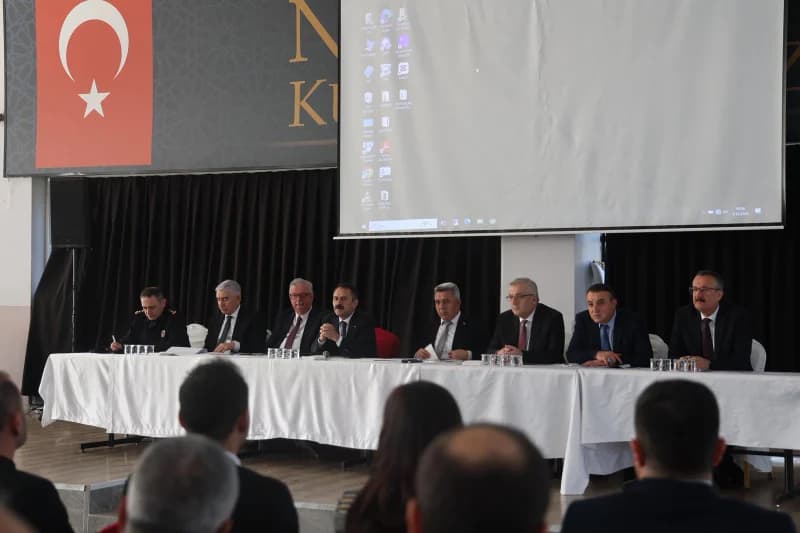 Kandıra'da Muhtarlar Vali Aktaş ile Buluştu!